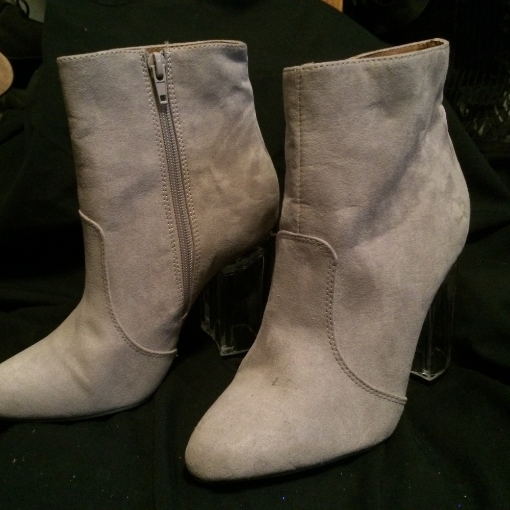 Beige boots with clear heel in size 7